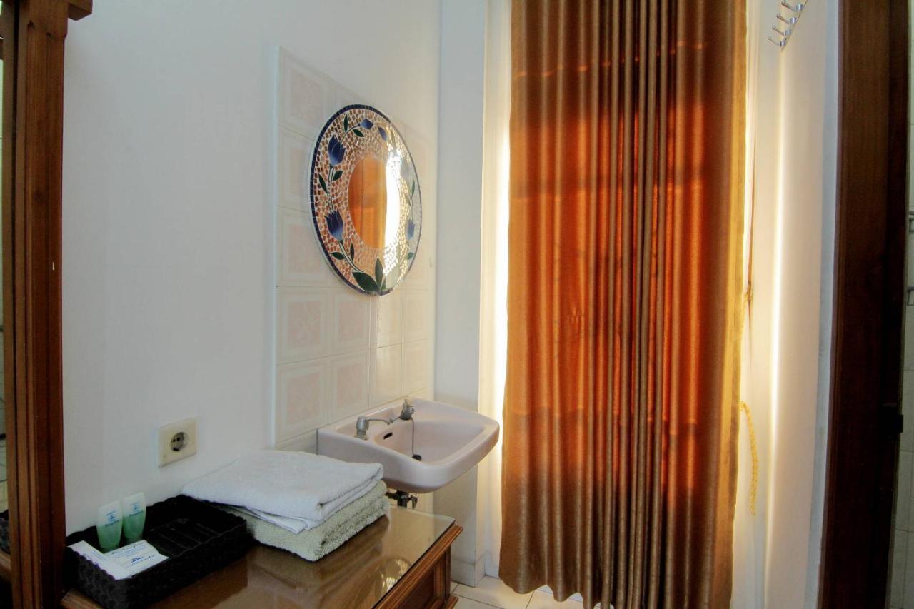 יוגיאקרטה Hotel Fevytra Syariah מראה חיצוני תמונה