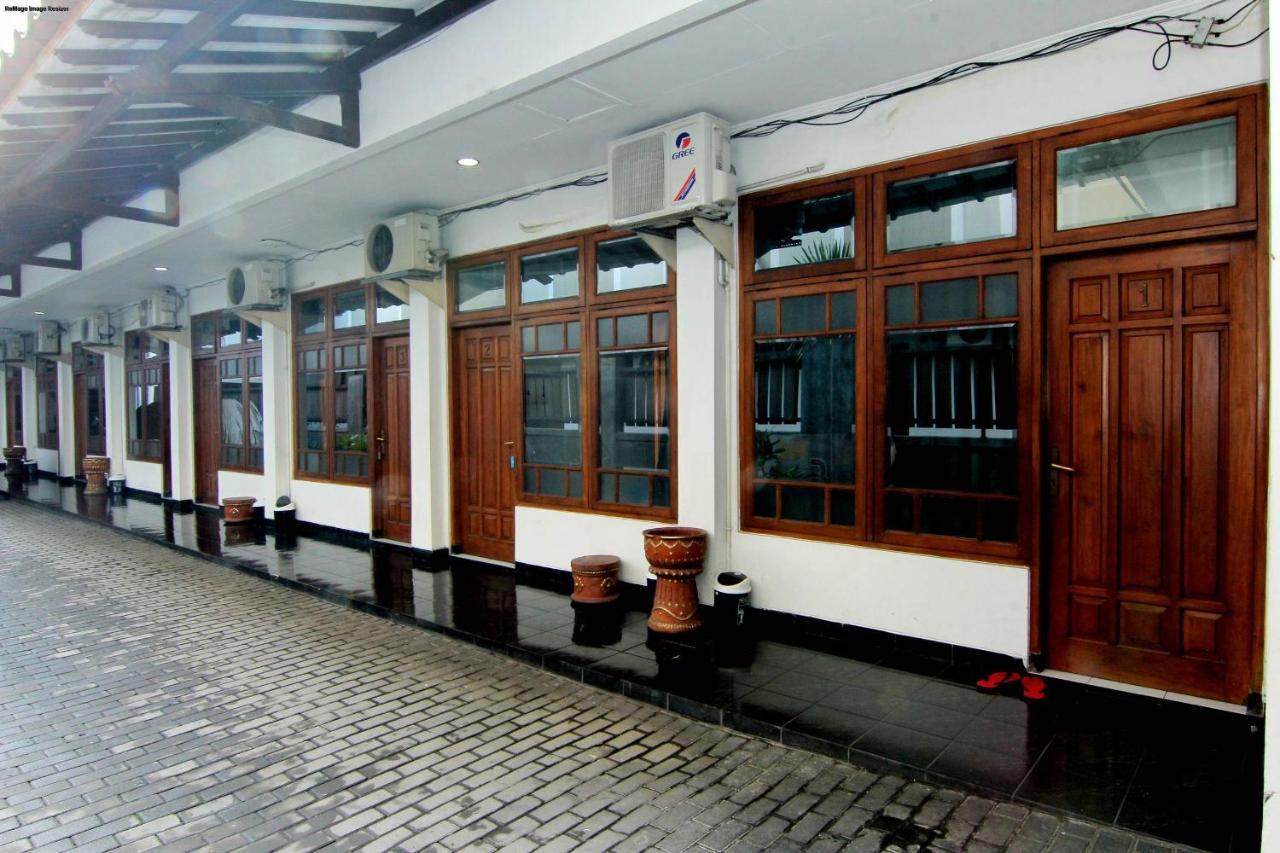 יוגיאקרטה Hotel Fevytra Syariah מראה חיצוני תמונה